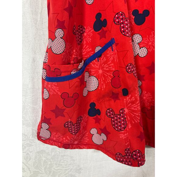 Disney Scrub Top XL Red White Blue Mickey Mouse Heads Patriotic 4th of July Star - Picture 2 of 9